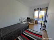 Casa cu 5 camere, garaj si curte in Andrei Muresanu 