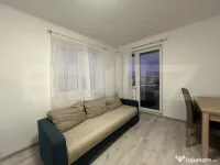 Apartament 3 camere, 57 mp, zona Vivo 