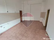 Spațiu comercial de inchiriat Gării vad bun comercial 