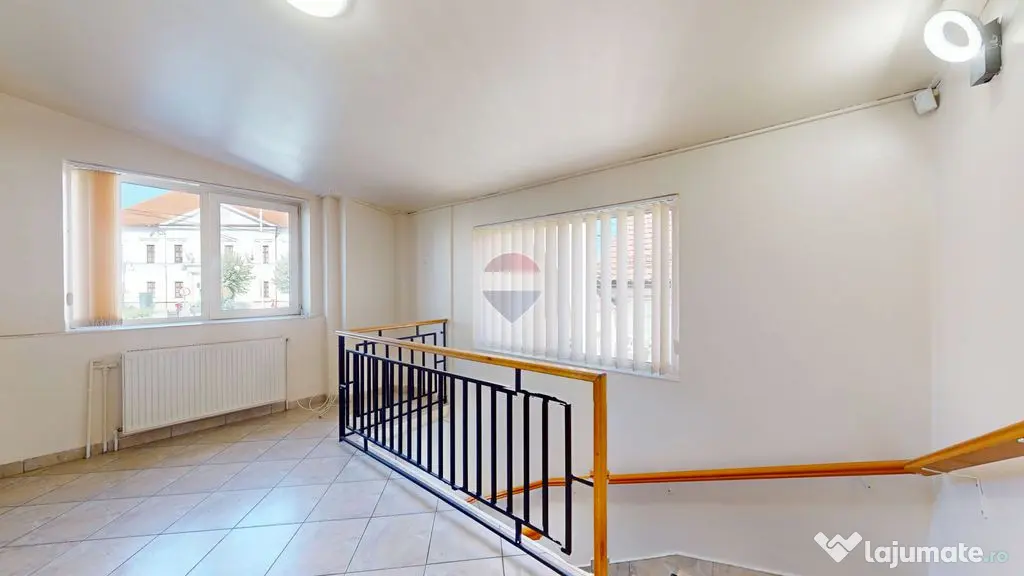 Spațiu comercial de 78 mp in Zona Centrala Codlea - Codlea (Brasov)