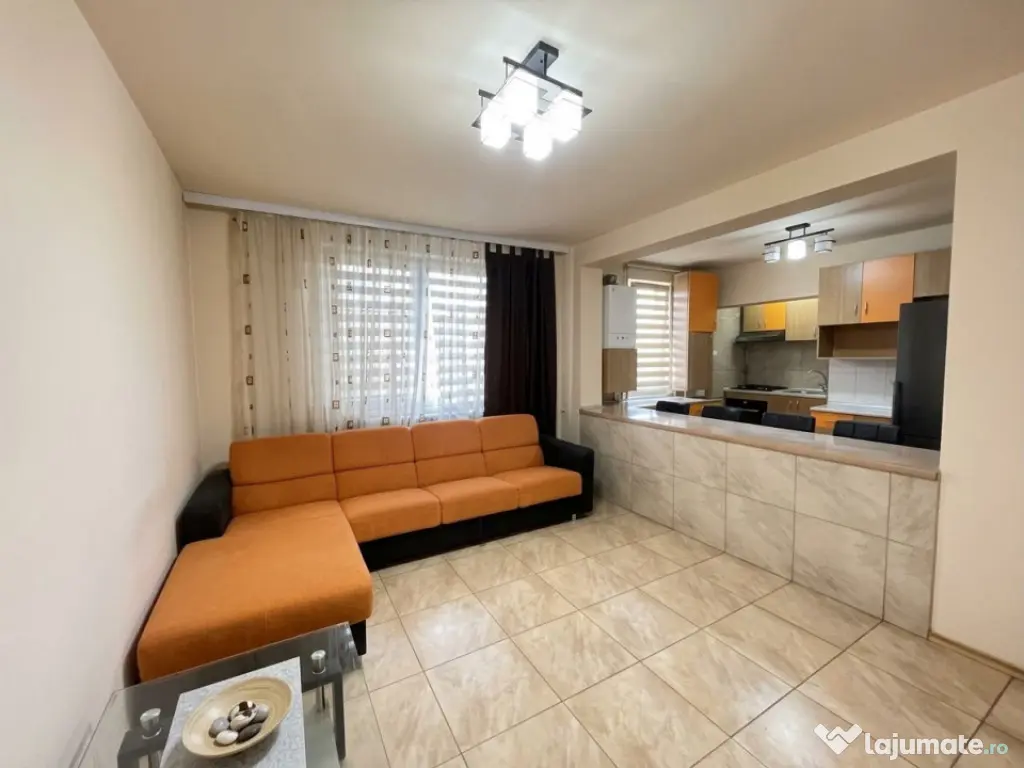 Apartament 4 camere de închiriat în zona Brătianu, termen - Constanta (Constanta)