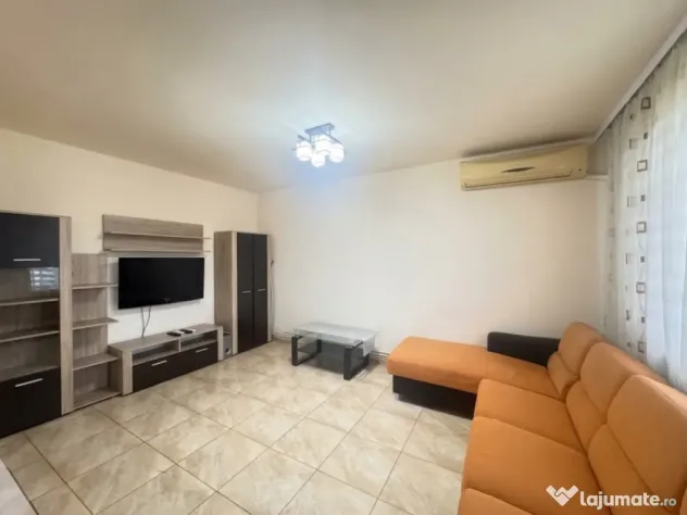 Apartament 4 camere de închiriat în zona Brătianu, termen - Constanta (Constanta)