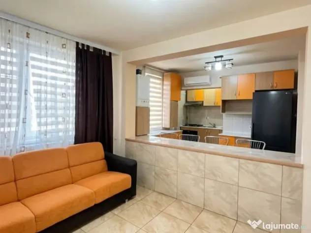 Apartament 4 camere de închiriat în zona Brătianu, termen - Constanta (Constanta)