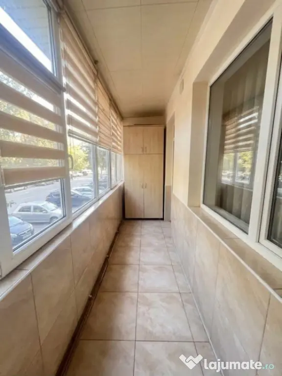 Apartament 4 camere de închiriat în zona Brătianu, termen - Constanta (Constanta)