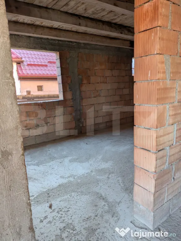 Casa de vanzare, 90 mp, zona Central - Tarlungeni (Brasov)
