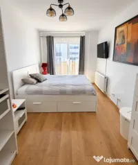 Apartament 2 camere, terasa, parcare subterana, zona Calea 