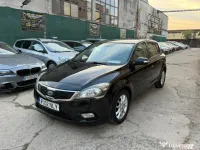 Kia Ceed Facelift 2010 • 1.6 CRDi 90 CP • Climatronic • Pilot automat 