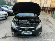 Kia Ceed Facelift 2010 • 1.6 CRDi 90 CP • Climatronic • Pilot automat 