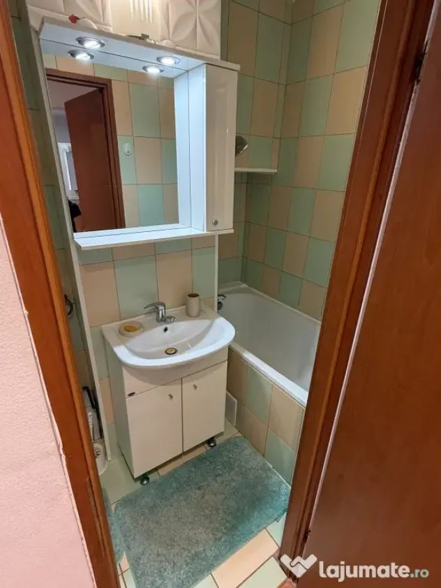 Inchiriez apartament 2 camere