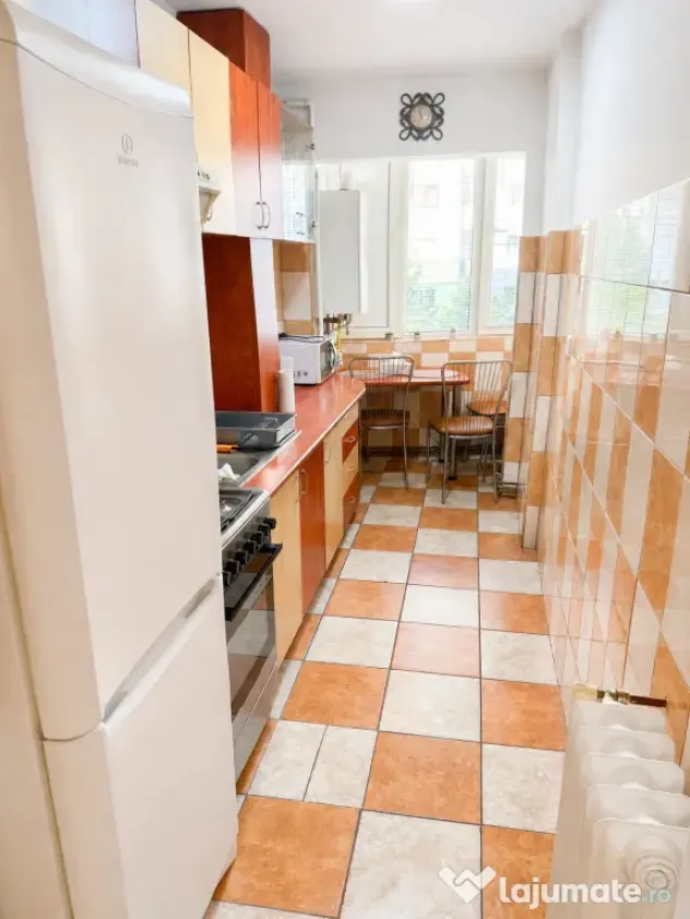 Inchiriez apartament 2 camere Manastur