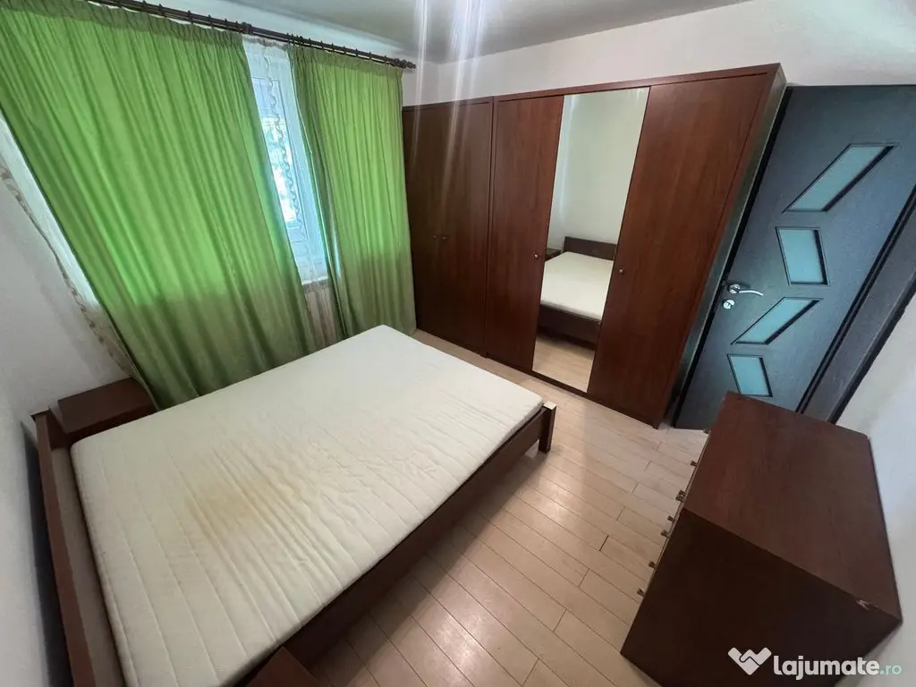 Apartament cu 2 camere zona Tomis 1 Renovat cu Centrala - Constanta (Constanta)