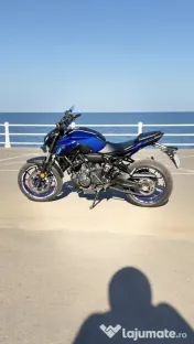 Motocicleta Yamaha MT -07 