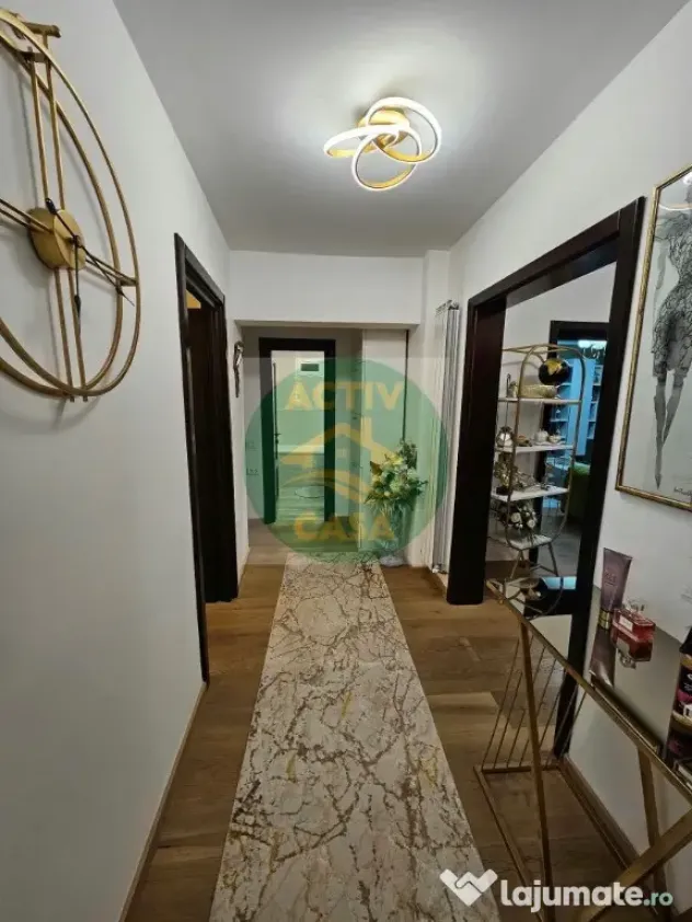 DE VÂNZARE – Apartament 4 camere, 103 MP DE CONFORT! - Roman (Neamt)