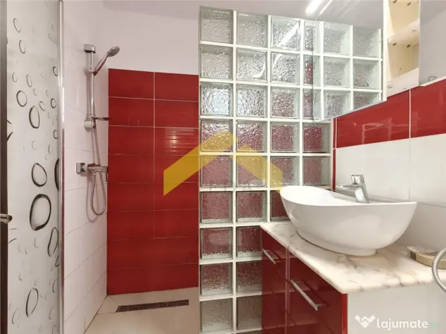 Apartament 2 camere de in zona Aurel Vlaicu - Arad (Arad)