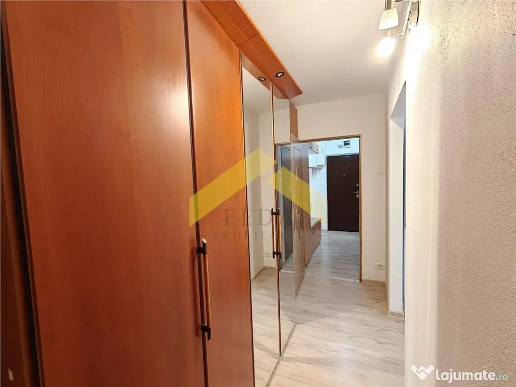 Apartament 2 camere de in zona Aurel Vlaicu - Arad (Arad)