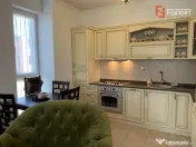 Apartament cu 3 camere de inchiriat, lux - zona Calea Aradul