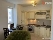 Apartament cu 3 camere de inchiriat, lux - zona Calea Aradul