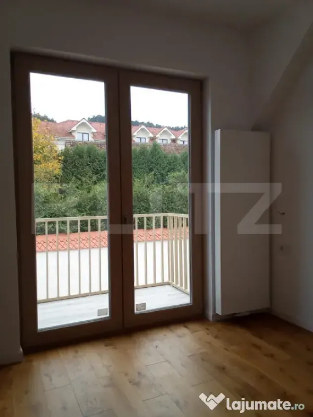 Apartament Premium cu Grădină de 78 mp și Vedere la Cetat - Rasnov (Brasov)