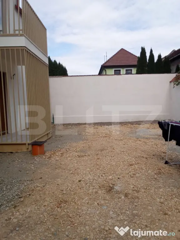 Apartament Premium cu Grădină de 78 mp și Vedere la Cetat - Rasnov (Brasov)