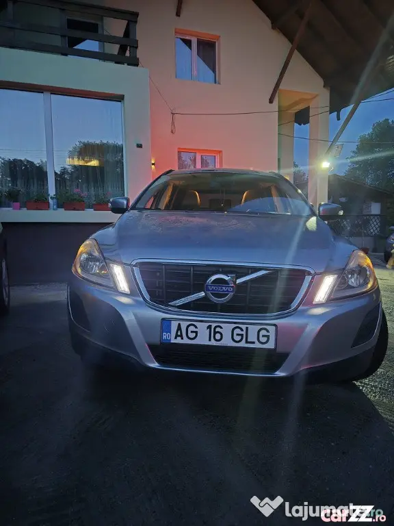 Volvo xc 60 diesel 2011 - Albestii de Arges (Arges)
