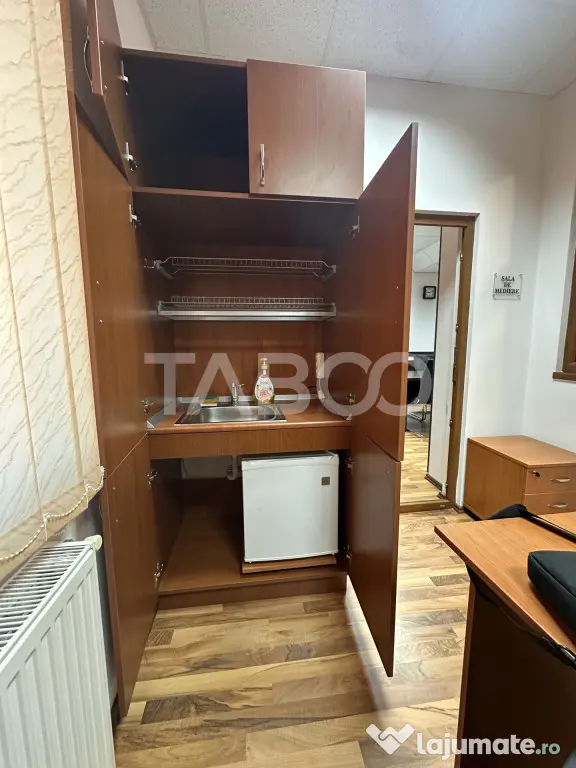 Spatiu de birouri mobilat de inchiriat acces stradal si curt - Sibiu (Sibiu)