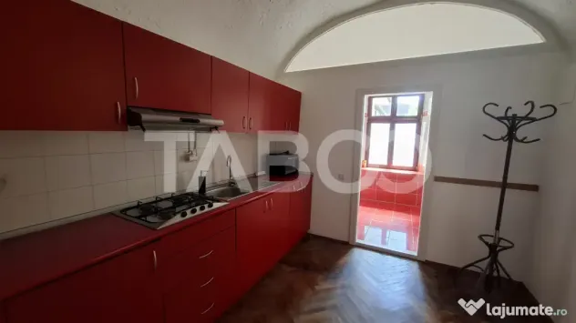 Apartament 2 camere de vanzare 70 mp in Centrul Istoric al S - Sibiu (Sibiu)