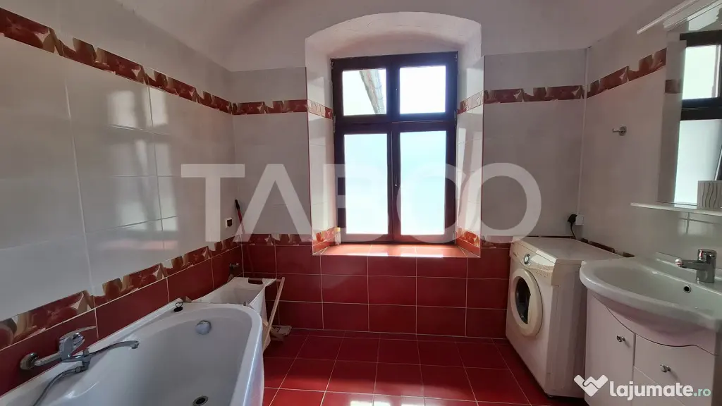 Apartament 2 camere de vanzare 70 mp in Centrul Istoric al S - Sibiu (Sibiu)