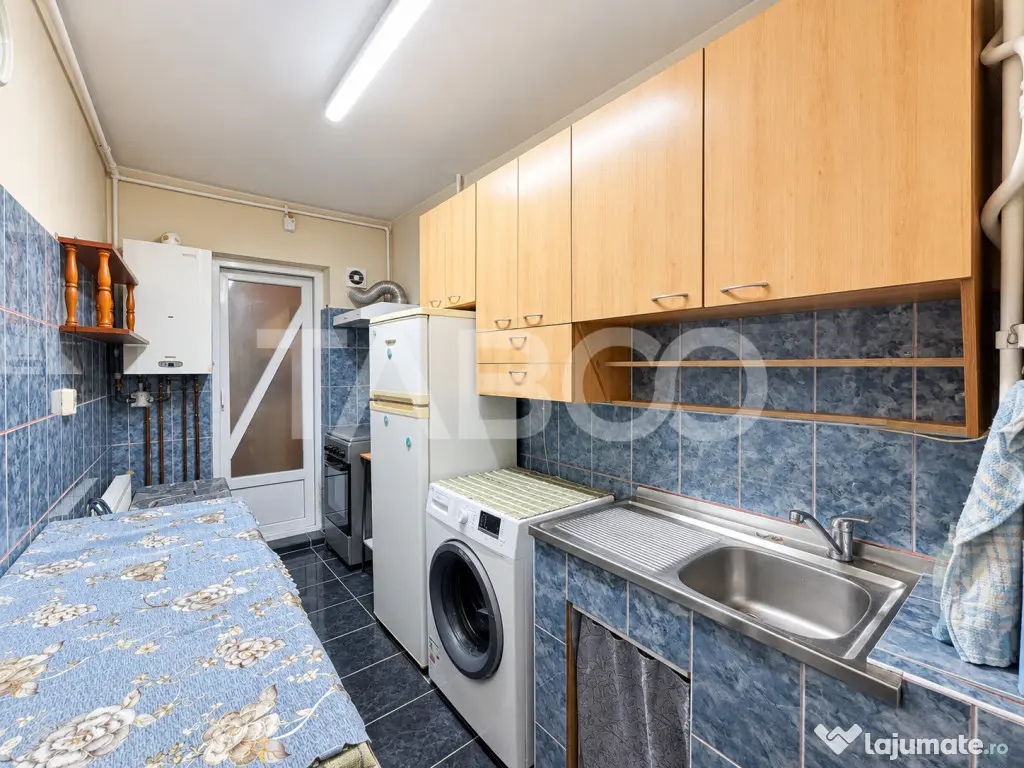 Apartament 2 camere de vanzare in Manastur zona Big - Cluj-Napoca (Cluj)