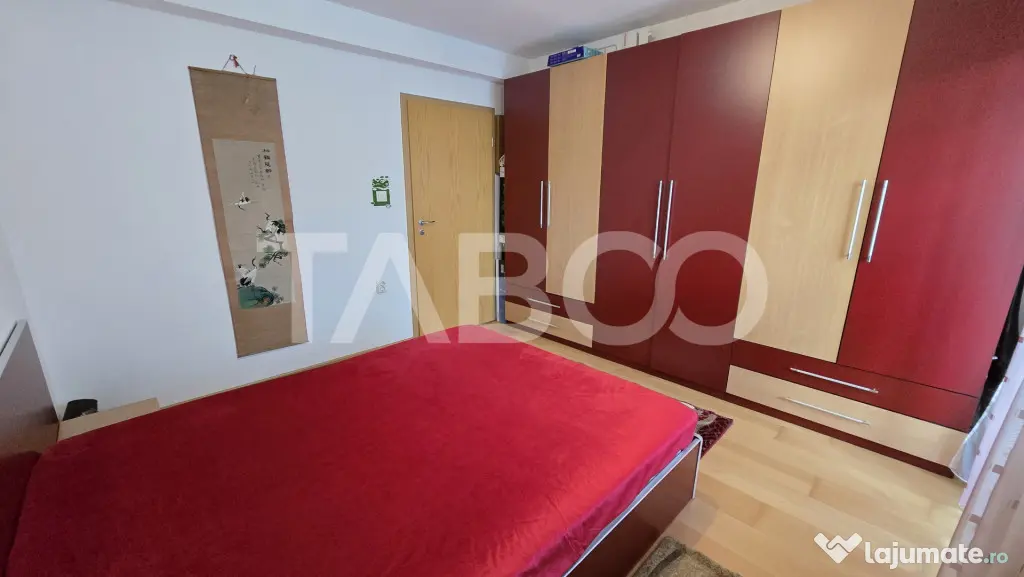 Apartament de vanzare 3 camere la etaj intermediar zona Pict - Sibiu (Sibiu)