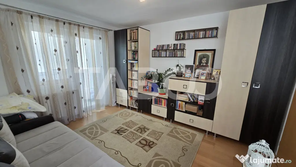 Apartament de vanzare 3 camere la etaj intermediar zona Pict - Sibiu (Sibiu)