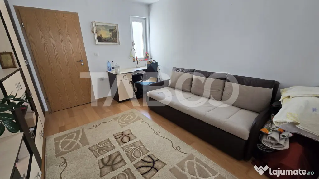 Apartament de vanzare 3 camere la etaj intermediar zona Pict - Sibiu (Sibiu)
