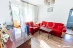 Apartament cu 3 camere si garaj de vanzare in cartierul Mana