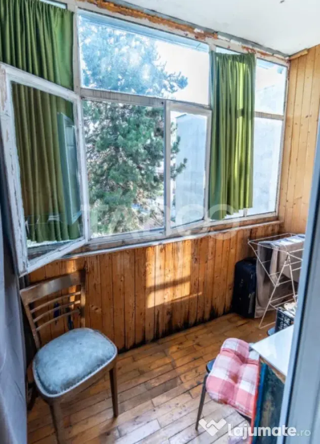 Apartament cu 3 camere si garaj de vanzare in cartierul Mana - Cluj-Napoca (Cluj)