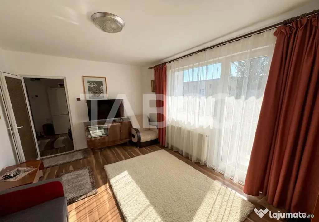Apartament cu 3 camere in Manastur zona Baza Sportiva cu bal - Cluj-Napoca (Cluj)