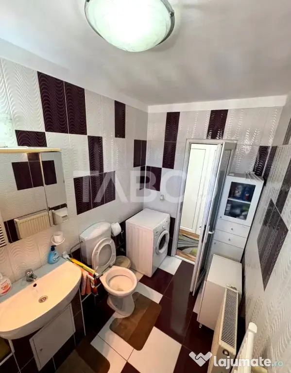 Apartament cu 3 camere in Manastur zona Baza Sportiva cu bal - Cluj-Napoca (Cluj)