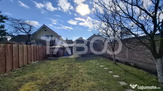 Casa individuala de vanzare cu gradina acces auto si garaj T - Sibiu (Sibiu)