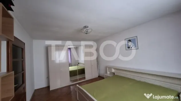 Casa individuala de vanzare cu gradina acces auto si garaj T - Sibiu (Sibiu)