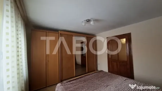 Casa individuala de vanzare cu gradina acces auto si garaj T - Sibiu (Sibiu)
