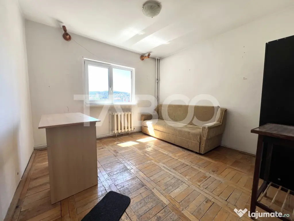 Apartament cu 3 camere decomandat in Manastur zona Platinia - Cluj-Napoca (Cluj)