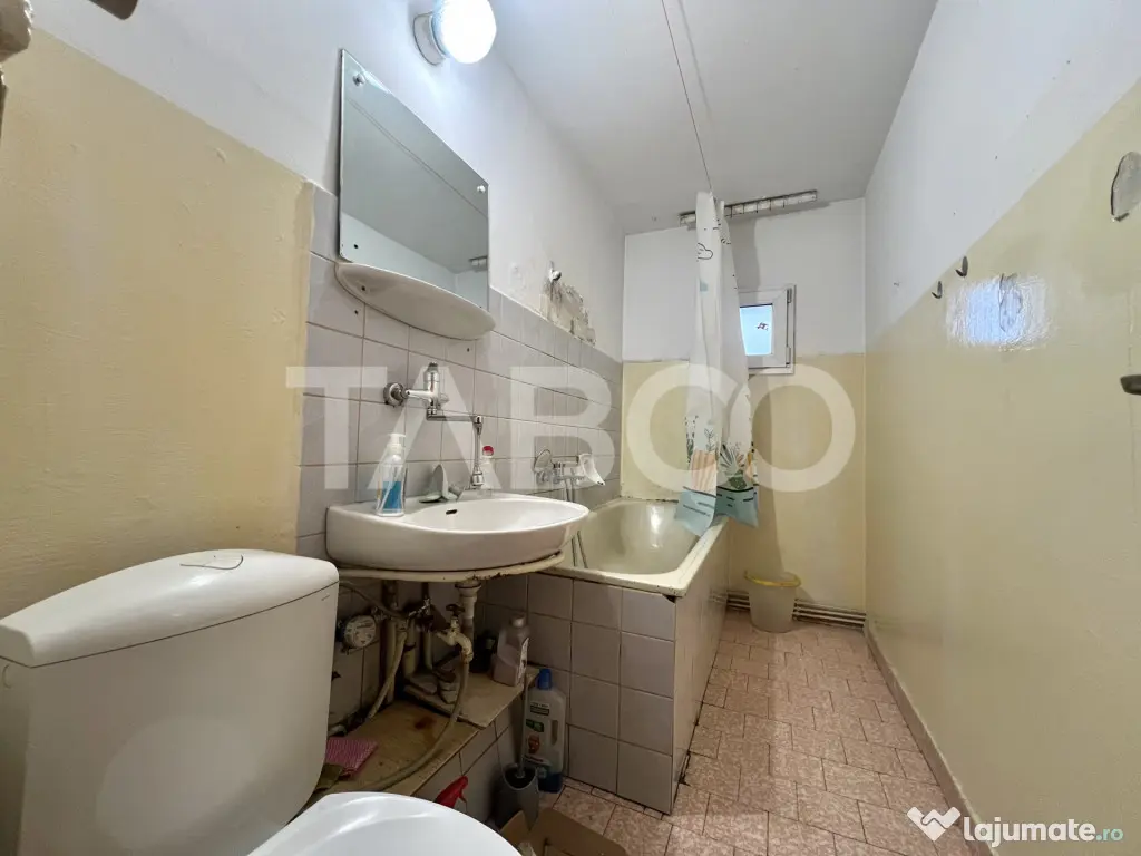 Apartament cu 3 camere decomandat in Manastur zona Platinia - Cluj-Napoca (Cluj)