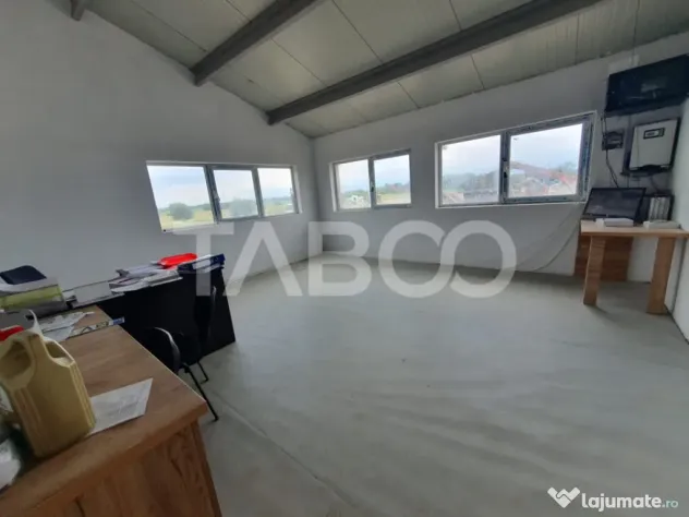 Teren si hala 42.000 mp + zona administrativa la 7 minute de - Dridif (Brasov)