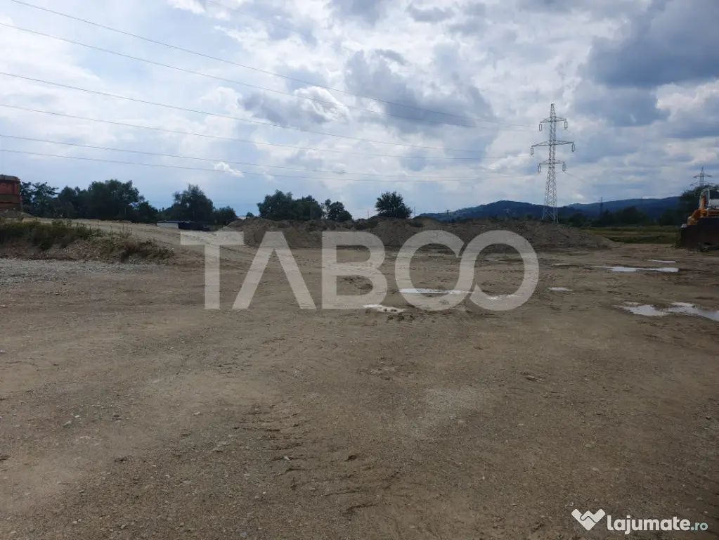 Teren si hala 42.000 mp + zona administrativa la 7 minute de - Dridif (Brasov)