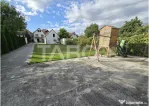 Casa individuala de vanzare 6 camere teren 650 garaj Piata C