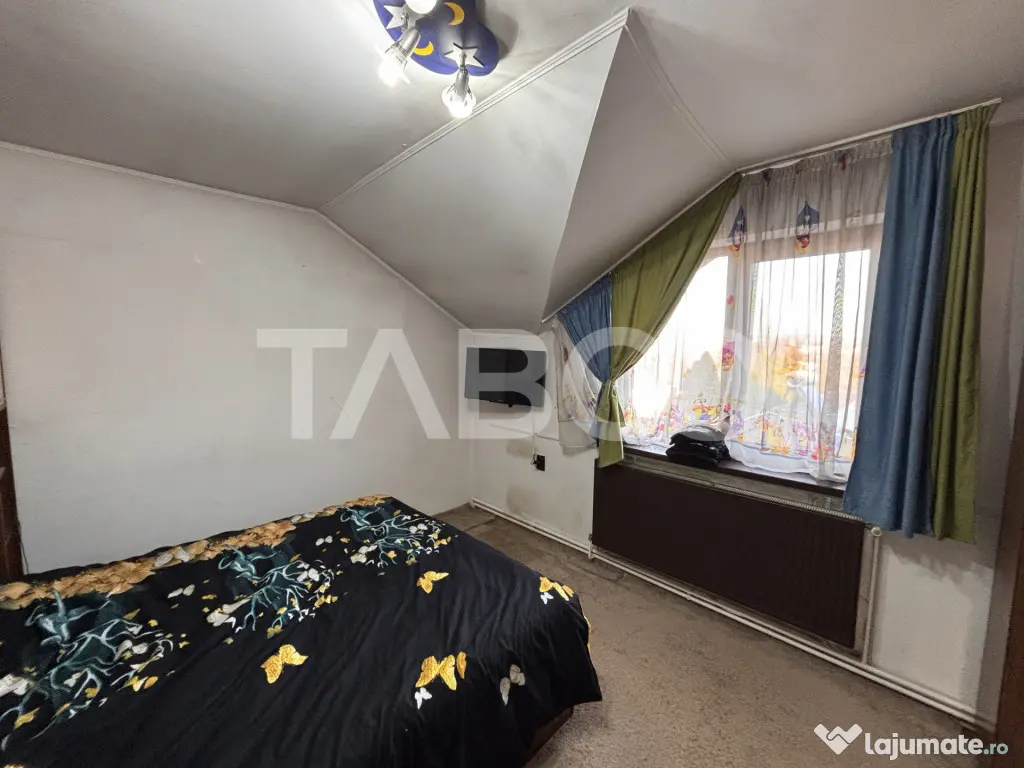Casa individuala de vanzare cu 5 camere spatiu comercial 3 - Sibiu (Sibiu)