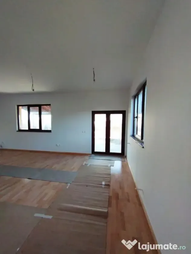 MEGA OCAZIE SE VINDE VILA IN SNAGOV-CIOFLICENI - DESCHIDERE - Ciofliceni (Bucuresti-Ilfov)
