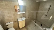 Casă renovată - situată central în satul Aurel Vlaicu 