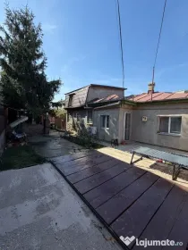 Casa zona Aparatorii Patriei