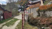 Casă/ Pensiune la gri de vânzare Dâmbovicioara, Piatra Craiului 