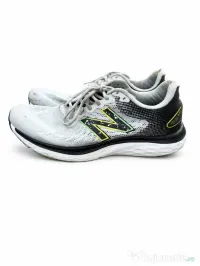 Pantofi de alergare New Balance Fresh Foam 680 V7 pentru bărbați 
