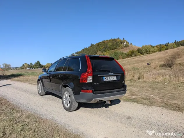 Volvo XC90 D5 AWD